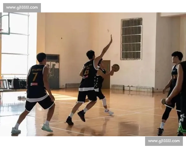 巅峰手球对决点燃全场激情年轻战队上演速度与力量终极较量之夜